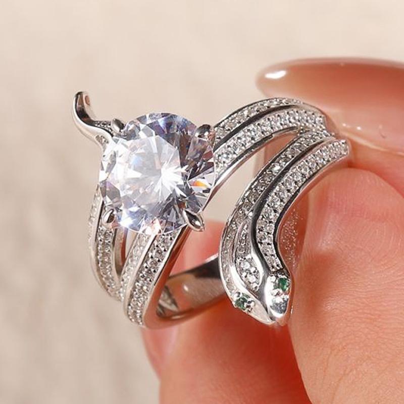 Кольцо Huitan Personality Snake Finger Ring для женщин Green Eye Trending Accessories Повседневная одежда для вечеринок Женские ювелирные изделия Прямая поставка