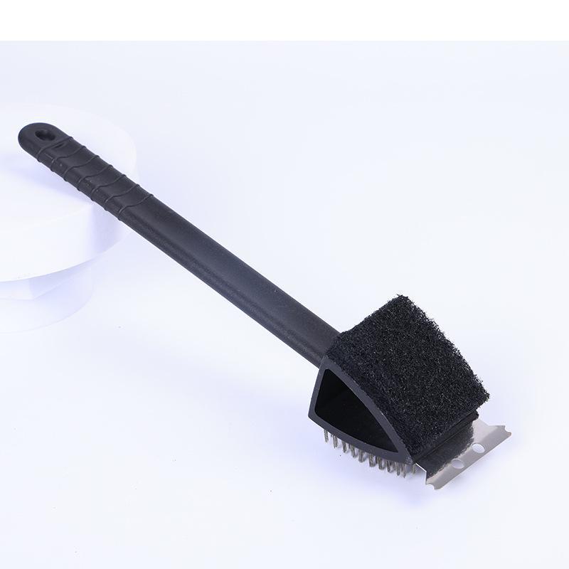 Пластиковая щетка для барбекю с длинной ручкой для чистки гриля — инструмент 3 в 1 для чистки на пикнике на открытом воздухе.