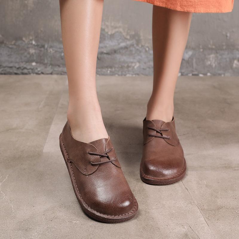 Весенние и летние кожаные туфли ручной работы с круглым носком на плоской подошве из мягкой коровьей кожи для женщин
