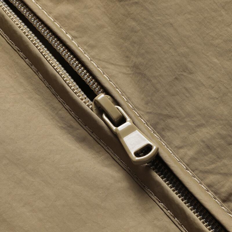 Мужской легкий пуховый жилет с V-образным вырезом Xue Zhong Fei