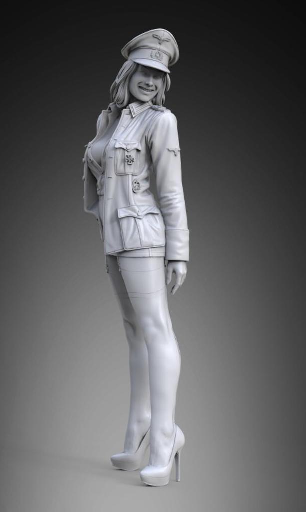 Royal Model Military Girl German Officer Unpainted Resin Kit RM873 1/35 Pin-Up