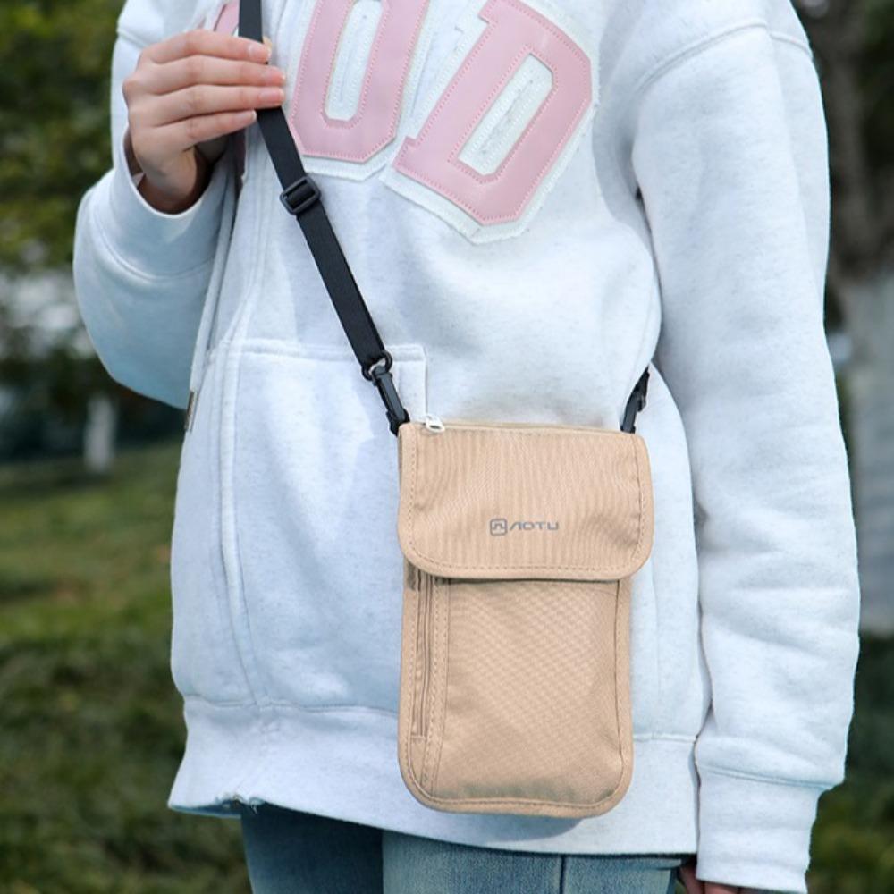 Нейлоновый дорожный кошелек на шею Дорожные аксессуары Семейный держатель для паспортов Кошелек для паспорта Документ, удостоверяющий личность