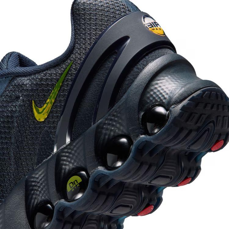 IO7846-400 Nike Air Max DN8 "Темно-синий/Высокое напряжение" (Мужской)