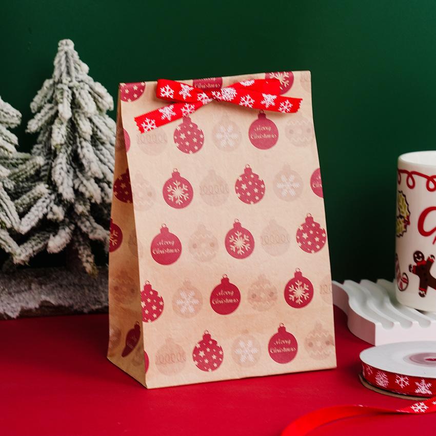 5Pcs Christmas Gift White Kraft Paper Gift Bags Christmas Tree Snowman Elk Festive Atmosphere Cookie Candy Packaging Bags