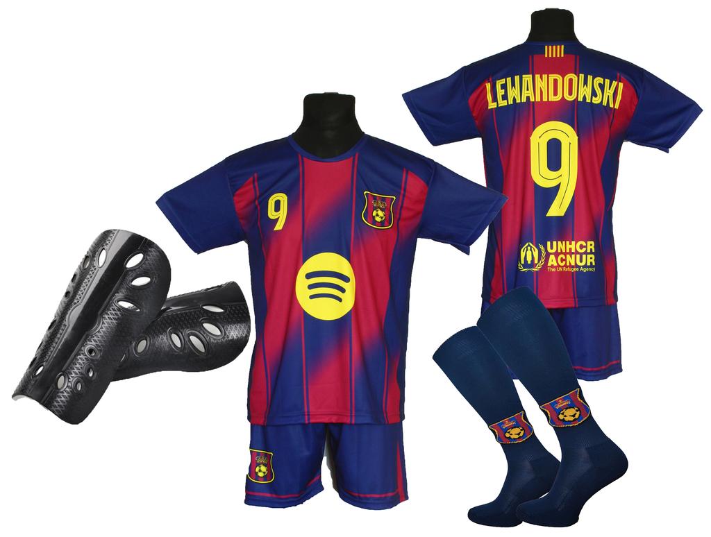 LEWANDOWSKI children's football kit + socks + shin guards - size 164