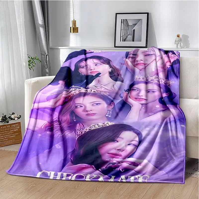 Itzy - Корейская женская музыкальная группа Бросает одеяло для девушки Диван Постельное белье Диван Поход Пикник Супермягкое фланелевое одеяло Подарок на день рождения