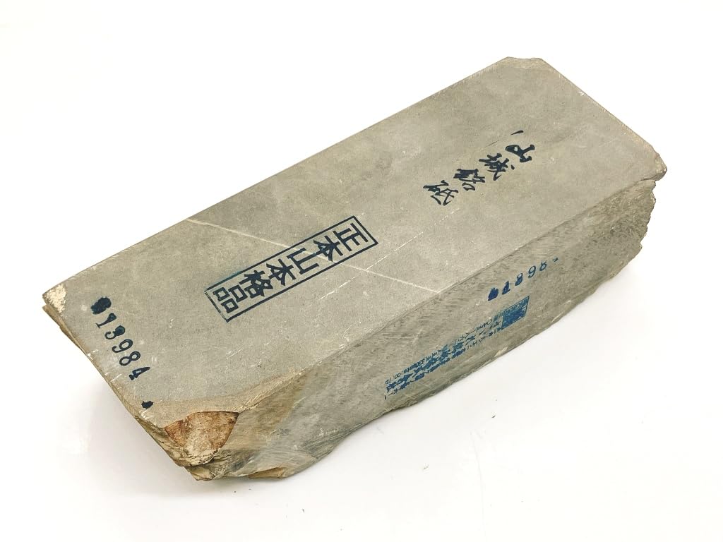 Natural Whetstone Shomotoyama Yamashiro Mei Whetstone Umegahata White Whetstone Polarized Seed Mochi Superb Ukyo-ku 90-Kiri #84 /1,398g