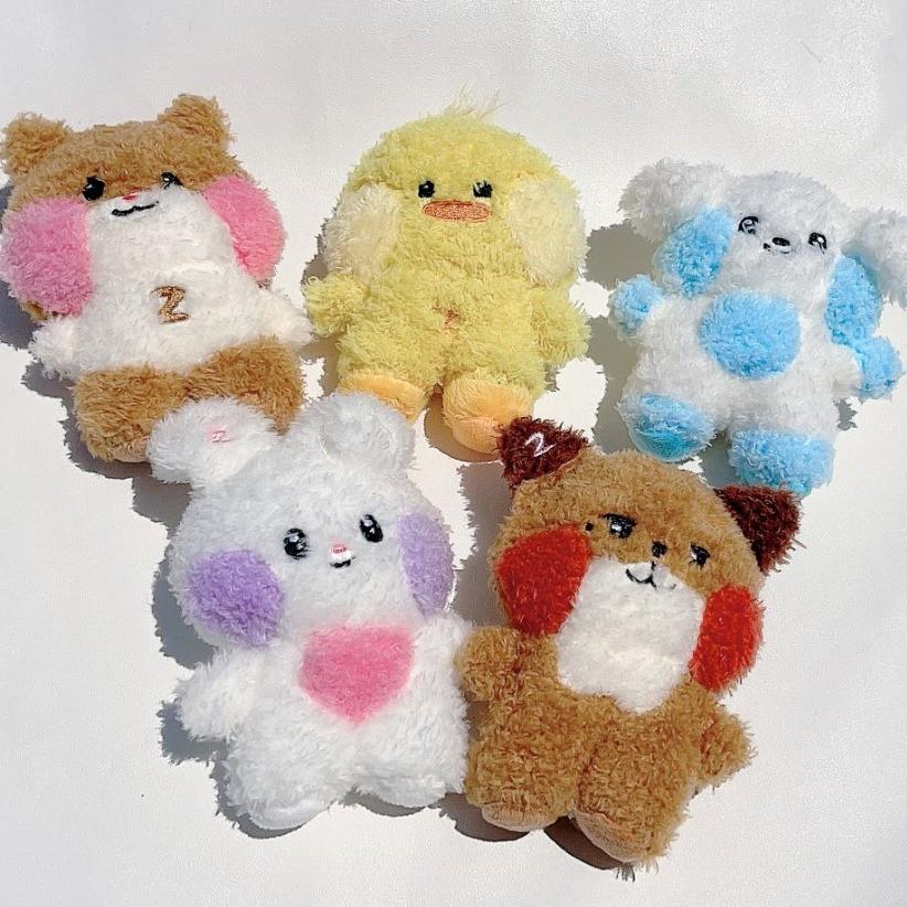 Zb1 Chapter Haowu Adorable Resin Keychain Perfect For Gifts And Collectibles