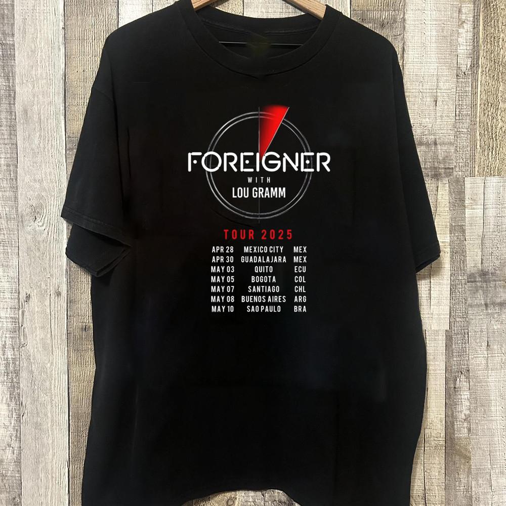 НОВЫЙ Хлопковый Футболка Черный Цвет Все Размеры S-5XL Тур Группы Foreigner 2025 HD119 Унисекс Футболка