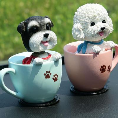 Автомобильная приборная панель Собака Кошка Трясущееся украшение Автомобильные качающиеся головки Игрушка Креативный интерьер автомобиля Кукла Танцор Фигурки Декоративный автомобиль