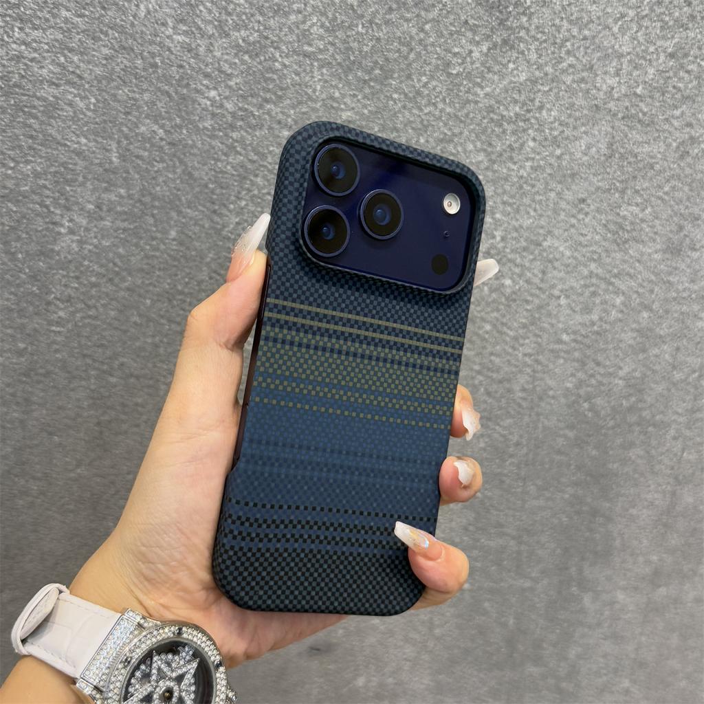 Безрамочный чехол из поликарбоната с текстурой под карбон для iPhone 17 Air 16 Plus 15 14 13 12 17 Pro Max, с поддержкой MagSafe и беспроводной зарядки