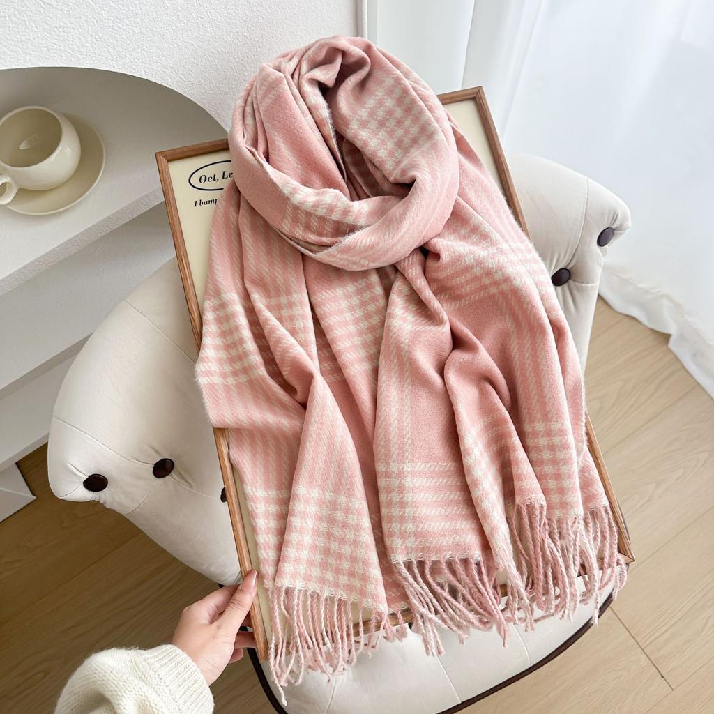 Retro Autumn and Winter British Scarf Women's High End Plaid Thickened Warm Scarf Couple Student Shawl Windproof