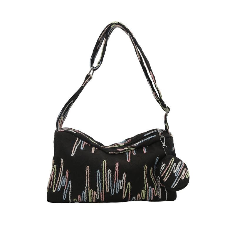 Unique Street Style Tote Bag For Women With Ample Storage Perfect For Summer Outings