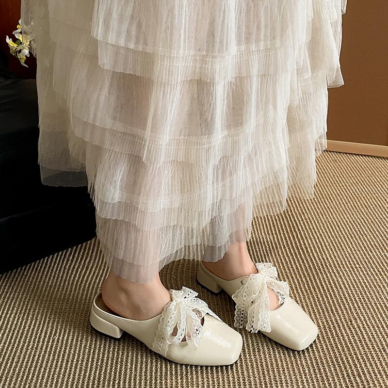 Fashion Shoes Women Slippers Casual Slides Cover Toe Pantofle Square Heel Soft Luxury Flat 2025 Block Retro Shoes Women Slippers Casua