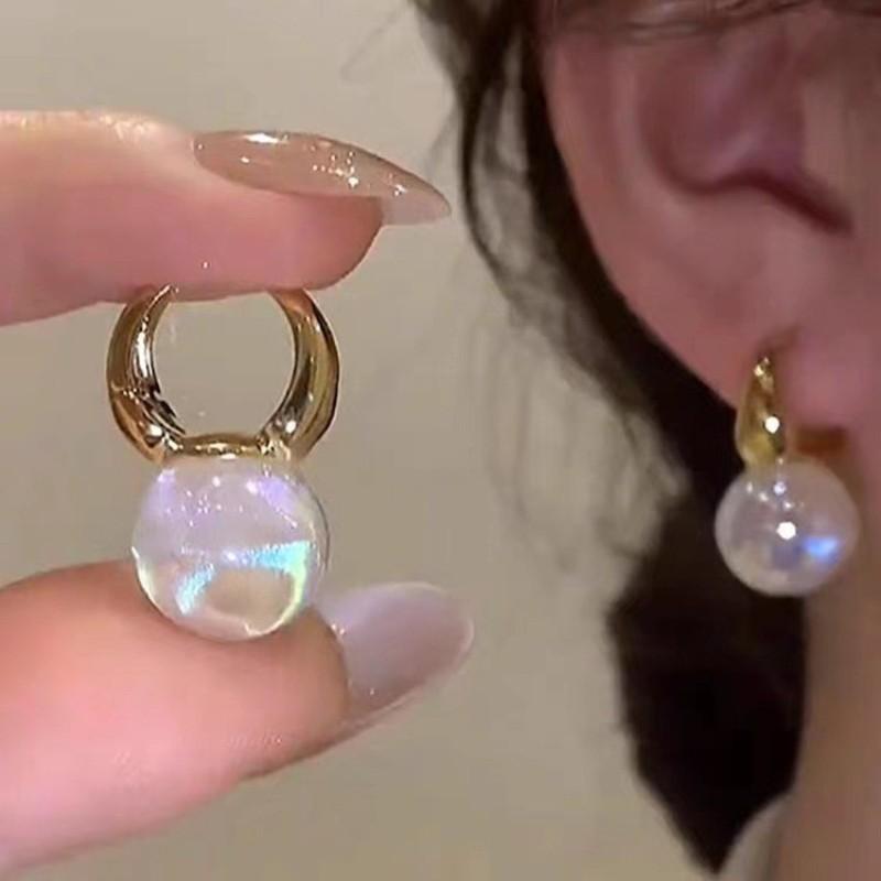 Серьги с жемчугом Французские универсальные геометрические легкие роскошные темпераментные серьги высокого класса Sense Niche