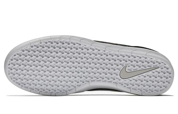 Nike SB Team Classic Black White