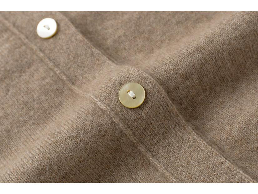 Кардиган из 100% чистого кашемира с расслабленным воротником поло - Свитер средней длины