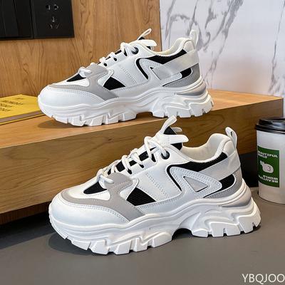 Женские кроссовки для бега Дышащая сетка Увеличение роста 5 см Женские массивные кроссовки Обувь для ходьбы на открытом воздухе Белые танкетки