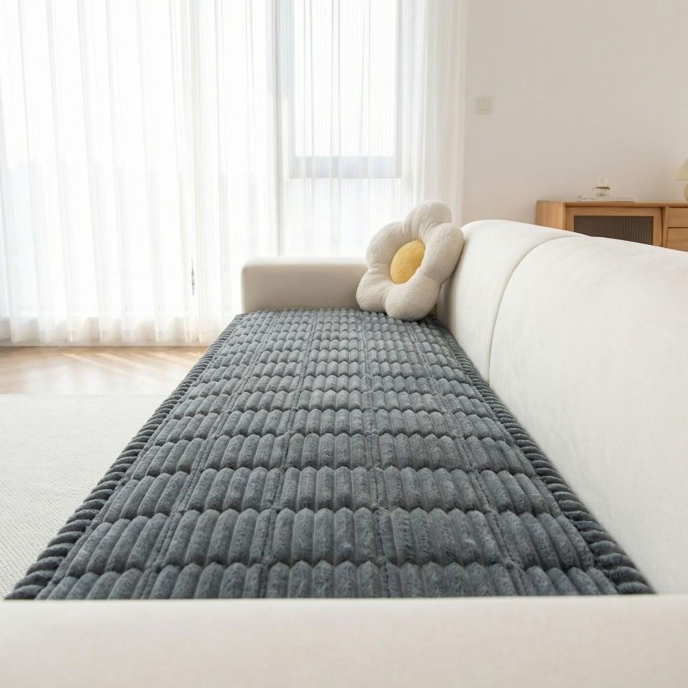 Non-Slip Pet Couch Cover Fuzzy Surface Couch Sitting Mat New Sofa Cover Pad for Dogs Cats
