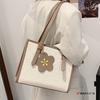 Fashion bag women's summer new trendy large-capacity tote bag French niche high-end shoulder bag