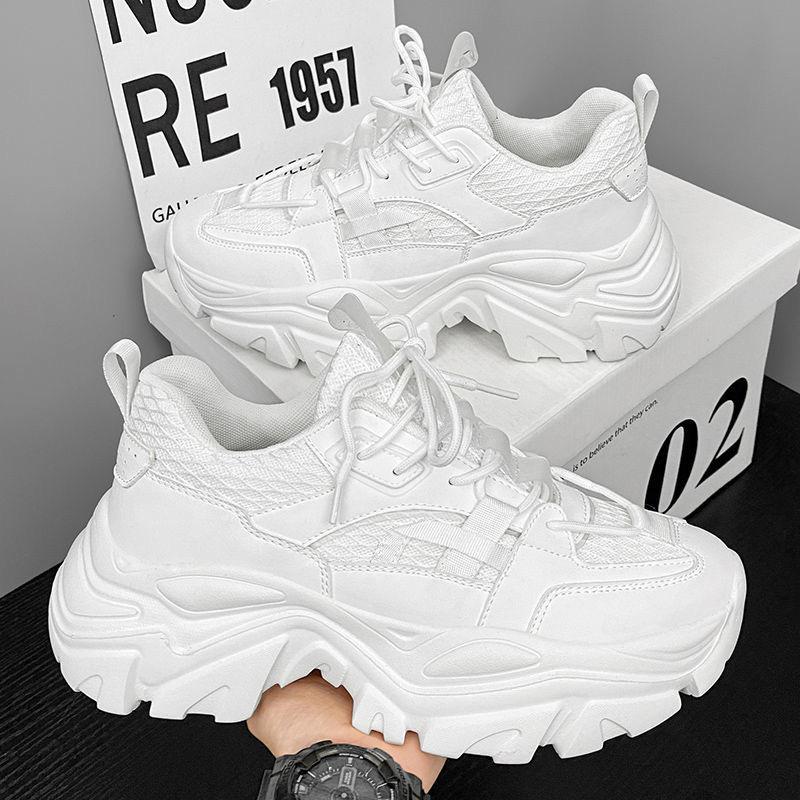 Весенняя мужская обувь, новые дышащие сетчатые туфли, мужская мода, универсальные маленькие белые туфли, спортивная обувь на платформе, повседневная обувь для папы