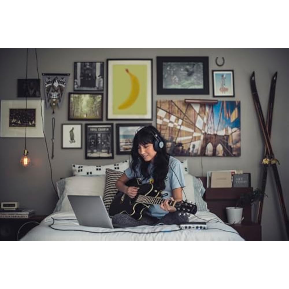 AKG K72 Наушники закрытого типа