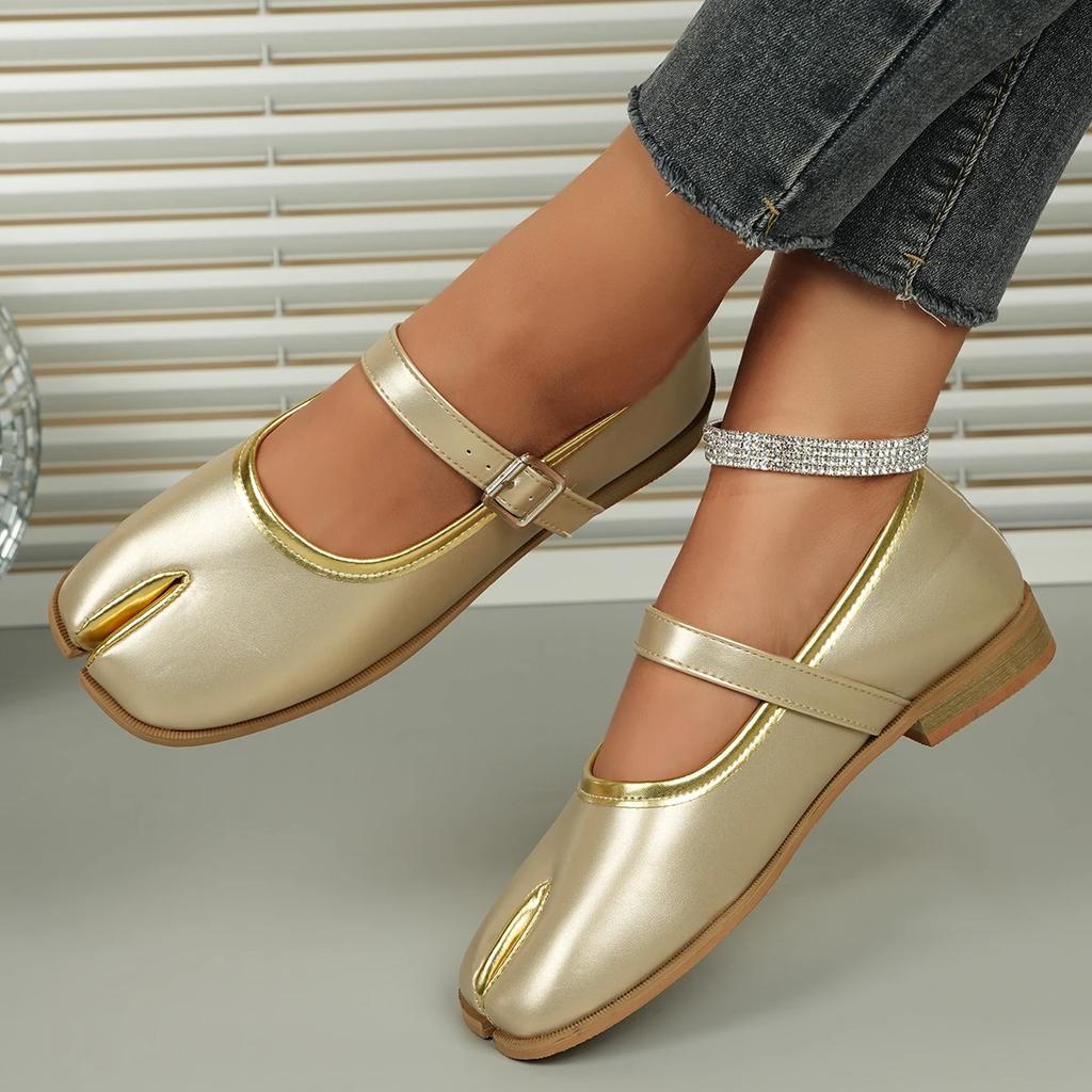 Серебристые туфли Мэри Джейн в стиле таби ниндзя, балетки женские с пряжкой, больших размеров 35-42, кожаные, с раздельным носком, плоские лоферы, летние туфли-лодочки