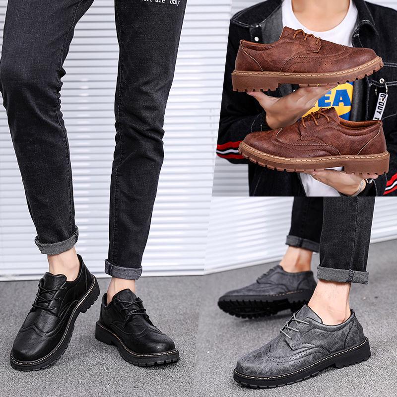 Men Classic Dress Shoes Leather Carved Formal Shoes Oxford Sneakers Pointed Leather Dress Shoes