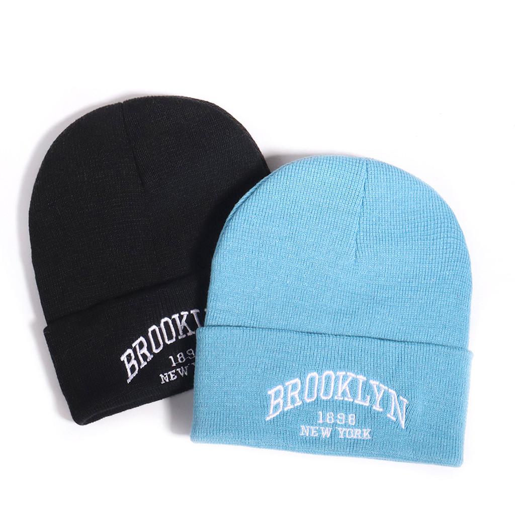 Осенне-зимняя вязаная шапка с вышитыми буквами и акрилом для уличного и хип-хоп стиля