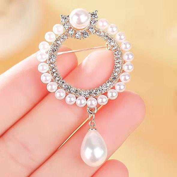 Silver Tone Double Flower Brooch Pin with Big Beads & Rhinestones, Women's Elegant Chest Decorative Button for Jacket Coat Suit