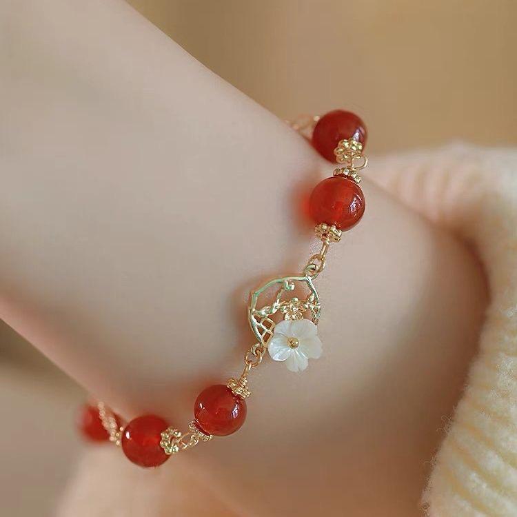 Очаровательный браслет с розовыми кристаллами и цветочным узором - Мечтательный подарок в придворном стиле для девушки