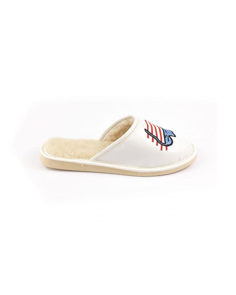 White women's slippers with fur decorated with a sleeping cat 39