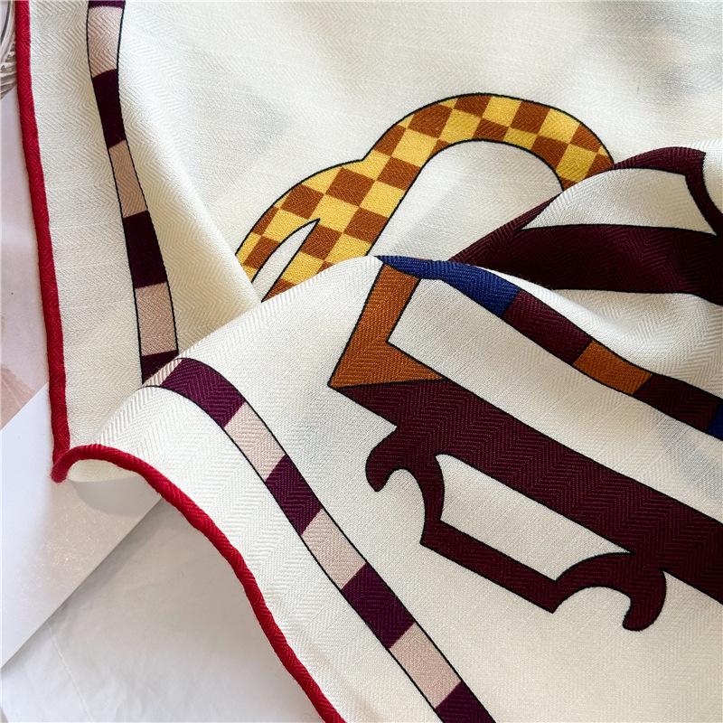 195*125*125cm Luxury Mulberry Silk Wool Scarf Triangle Scarf Office Women's Hairband Folding Scarf Women's Shawl Scarf