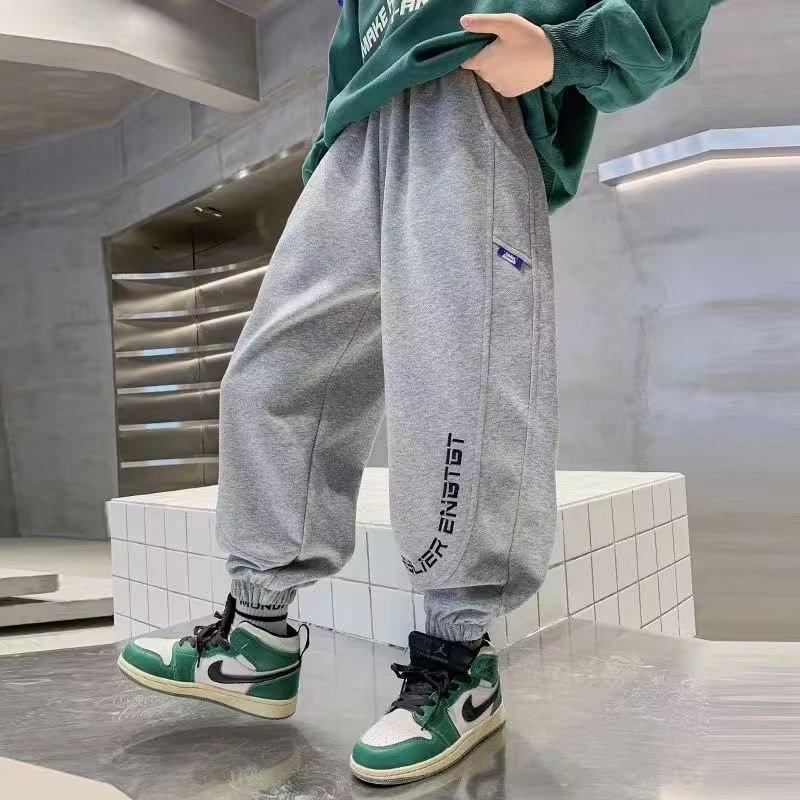 Брюки для мальчиков весна-лето-осень Брюки для детей и подростков Тонкие детские спортивные прямые брюки Модные брюки с тремя полосками Модные