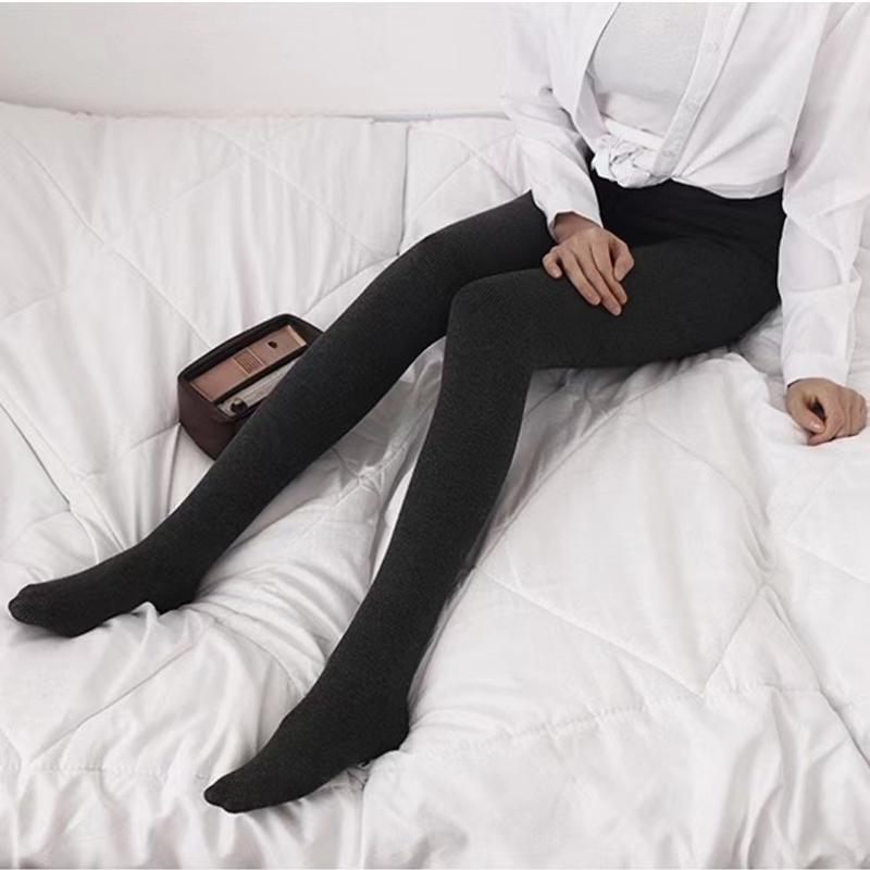 1Pcs Step On Pants Thickening Winter Women Elastic Warm Leggings Velvet Pantyhose Fleece Thick Tights Pantyhose Bottom Pantyhose