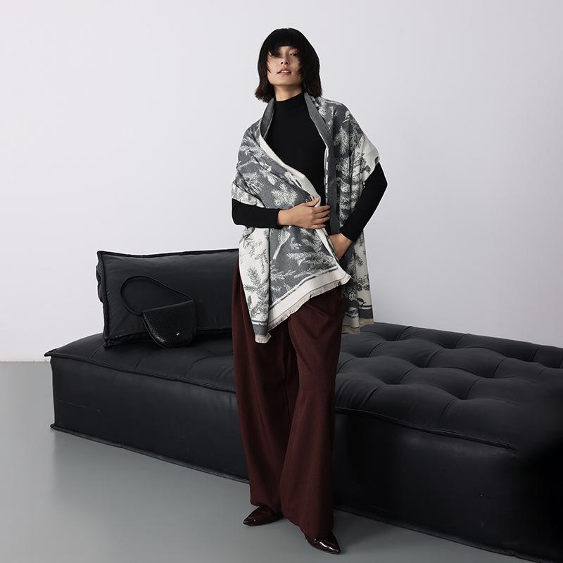 Autumn and winter new thermal scarf women's winter high-end shawl scarf fashion imitation cashmere scarf