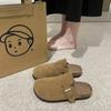 Модные женские тапочки с пряжкой на ремне, замшевые сабо на плоской подошве, весна-осень 2024, уличные тапочки с закрытым носком, однотонные женские тапочки