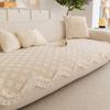 Французский кремовый диванный подушка универсальная для всех сезонов 2025 новый чехол из шенилла фиксированная нескользящая и устойчивая к царапинам от кошек подушка сиденья