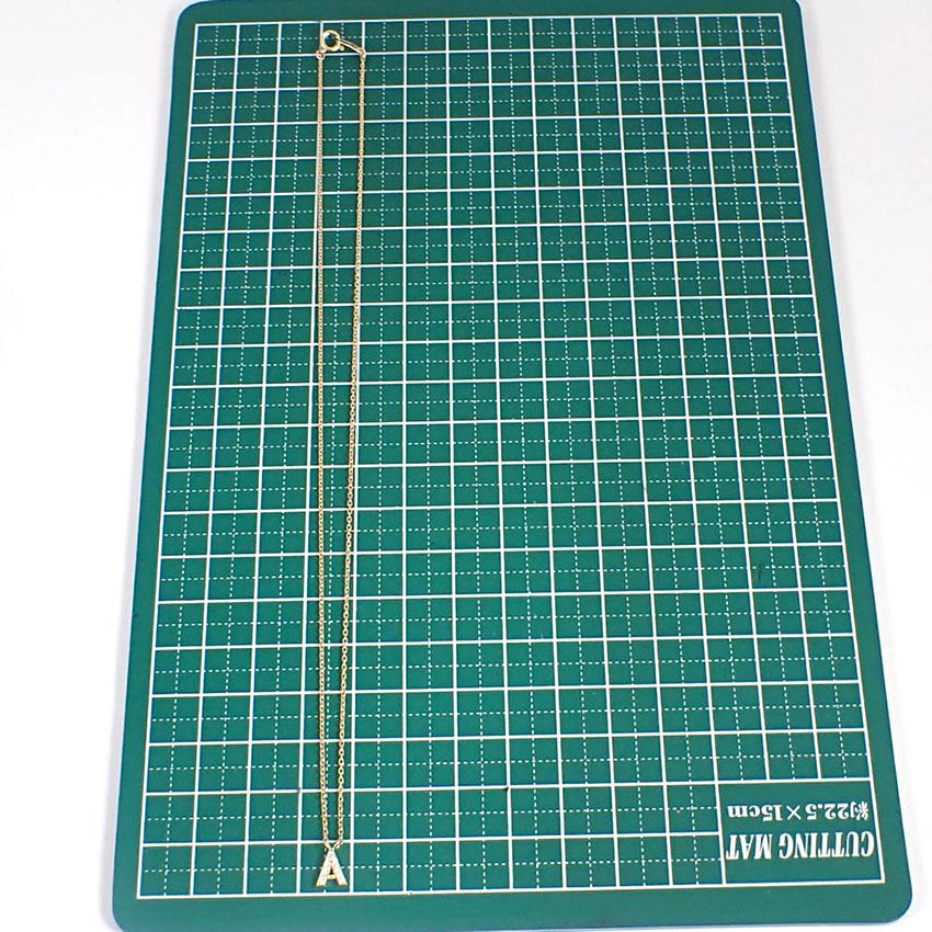 Подержанное ожерелье-подвеска Star Jewelry из 18-каратного желтого золота с бриллиантом в виде буквы A j48-4