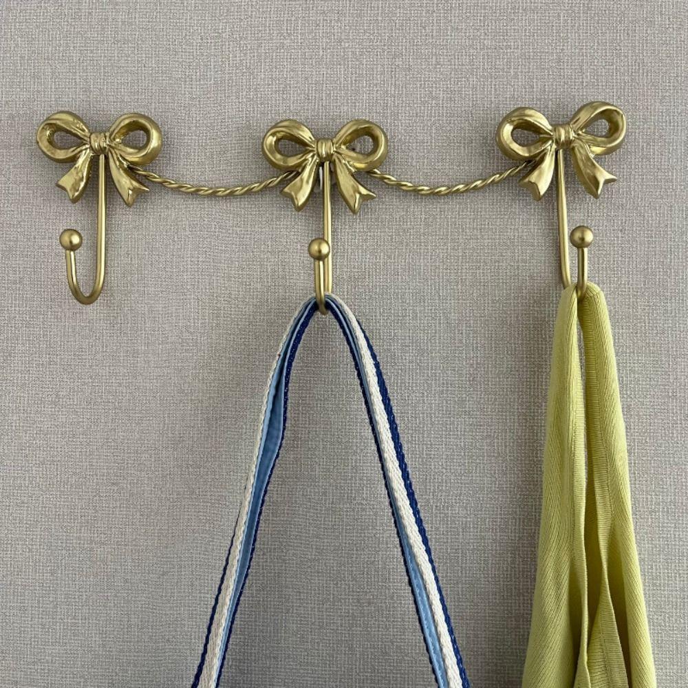 Iron Material Metal Bow Wall Hooks Golden Finish Modern Minimalist Hooks  Home Decor