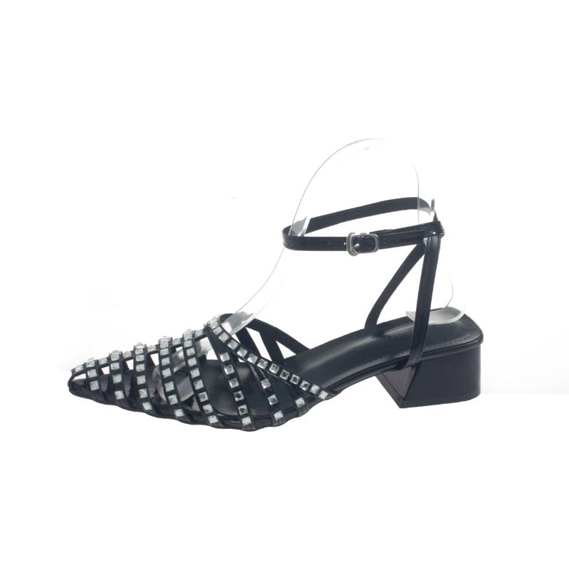 2025 Роскошные сандалии с узким ремешком из стразов Женские элегантные с острым носком на низком каблуке с ремешком на щиколотке Вечерние туфли для дам