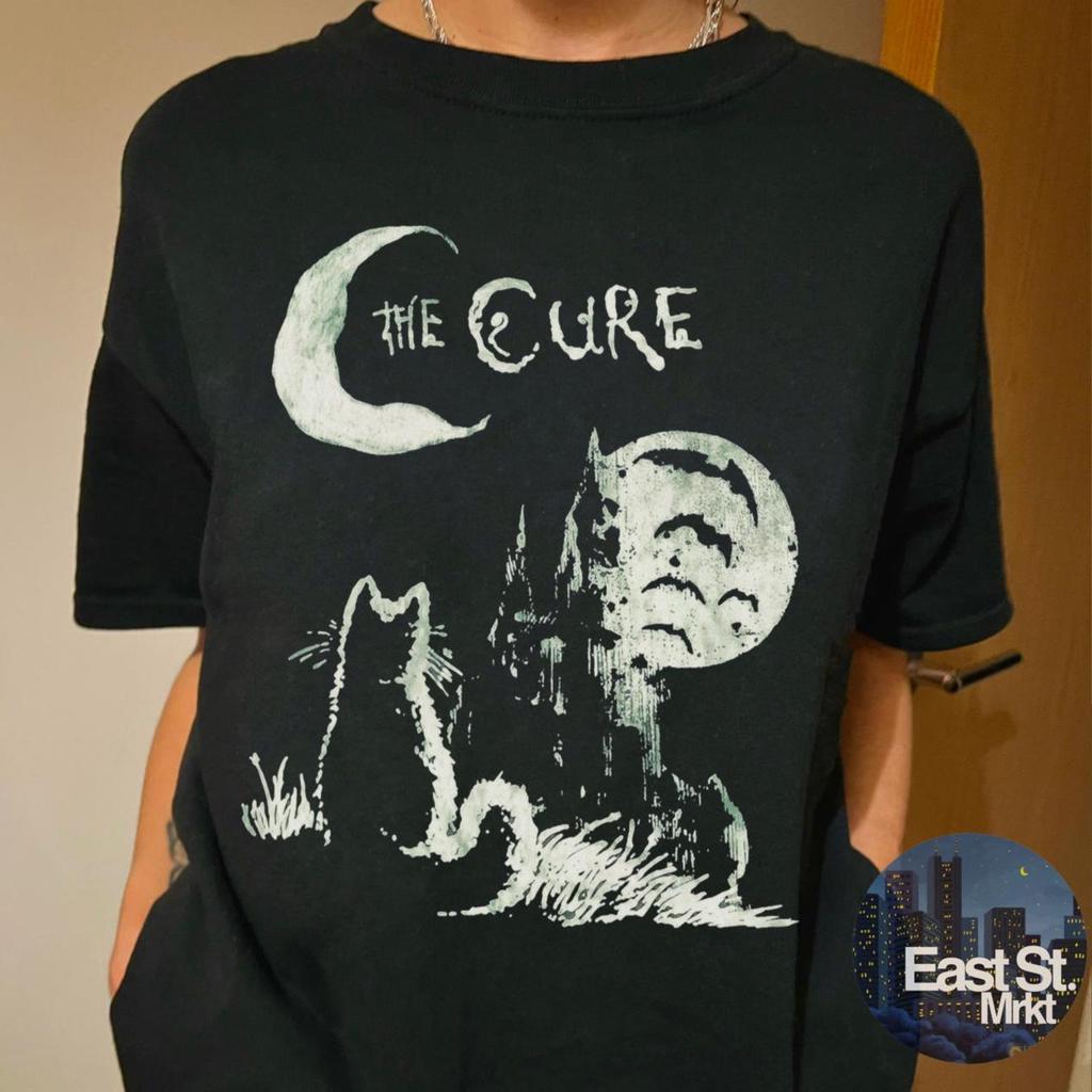 The Cure Cat Graphic Tee: Vintage Style Music T-Shirt
