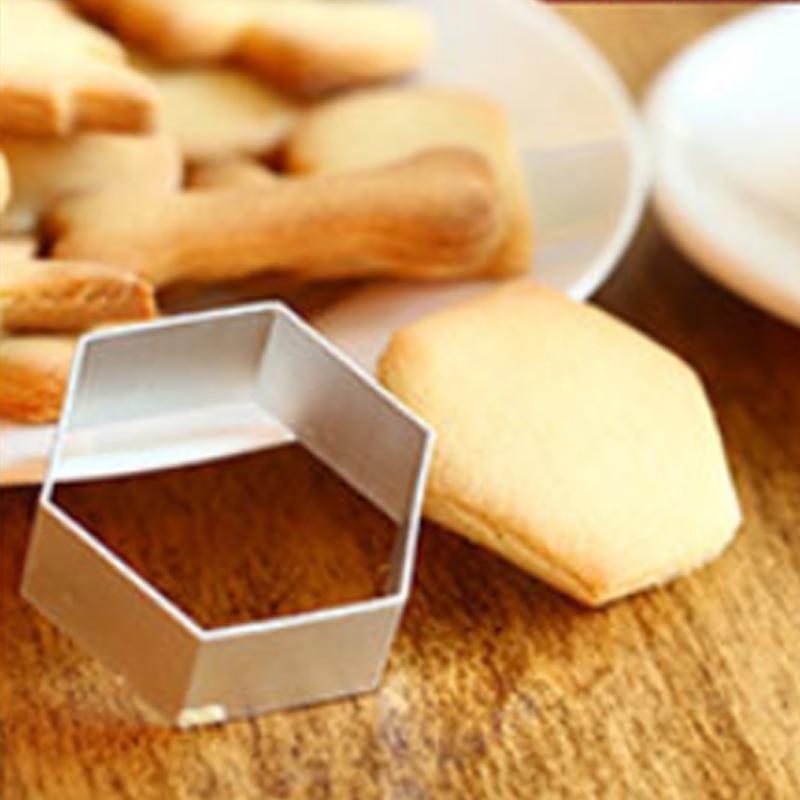 Charm Aluminum Alloy Cute Moulds Candy Shape Cookie Cutters DIY Pastry Decorating Animal Baking Tools Kitchen Tools Fondant Mold Biscuit Mold