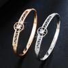 Новый модный простой полый микроинкрустированный цирконом, повседневный Джокер, однотонный браслет в деловом стиле для подруги
