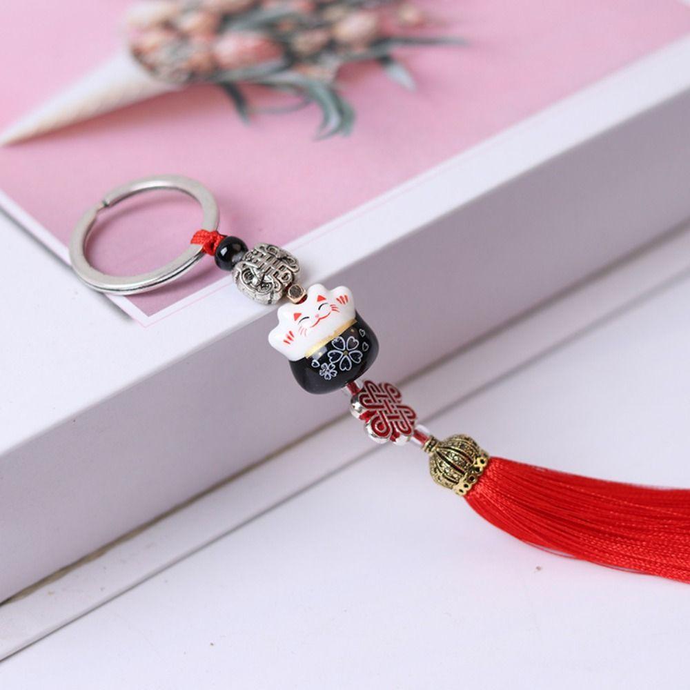 Key Ring Kids Toy Random Tassel Weaving Key Chains Key Holder Lucky Cat Keyring Lucky Cat Keychain