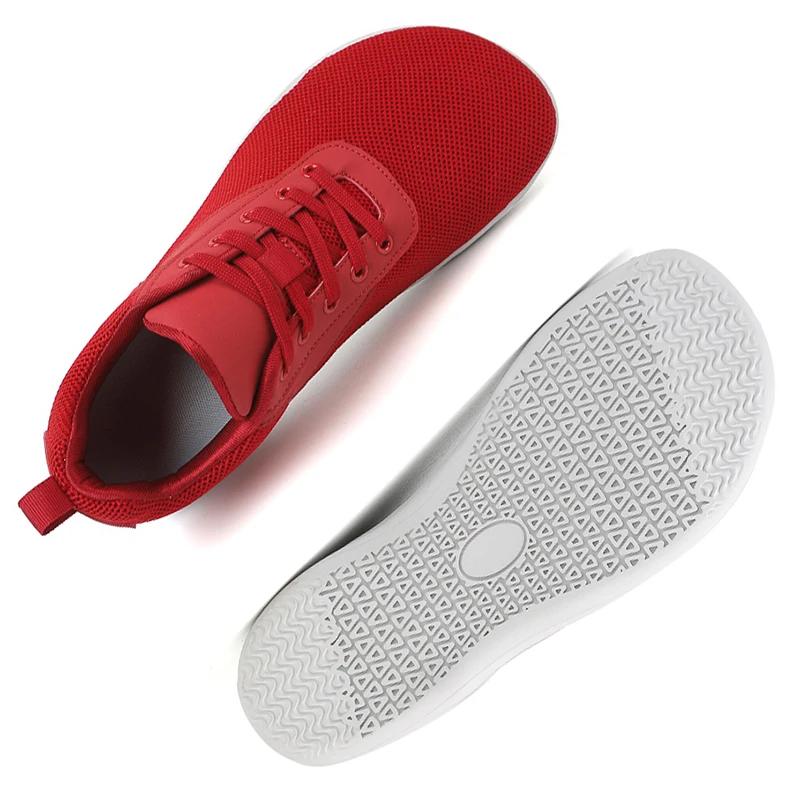 New Men's Wide Minimalist Barefoot Sneakers Unisex Minimalist Artificial Sneakers Lightweight Adjustable Slip On Walking Shoes