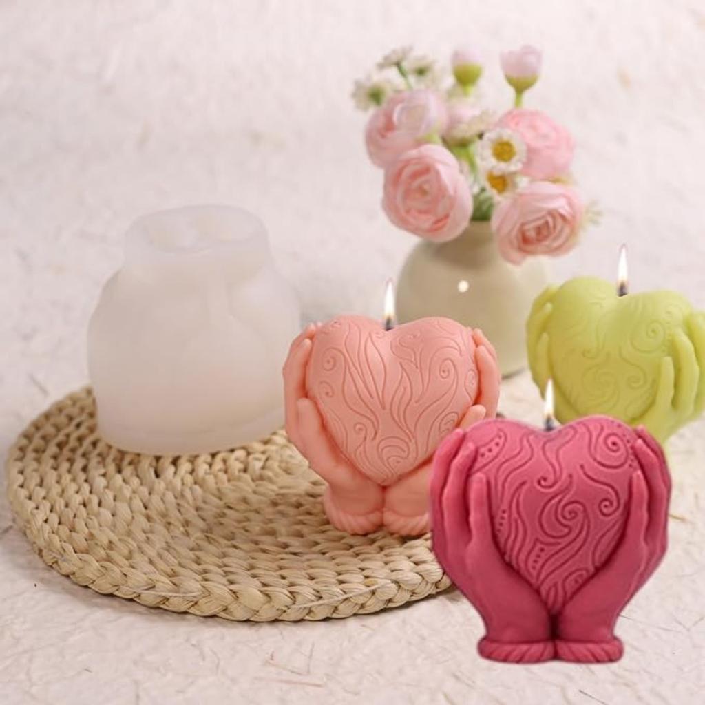 Love Heart Silicone Candle Mold Heart Candle Molds 3D Hand Holding Heart Candle Molds DIY Silicone Molds Plaster Polymer Clay Decoration