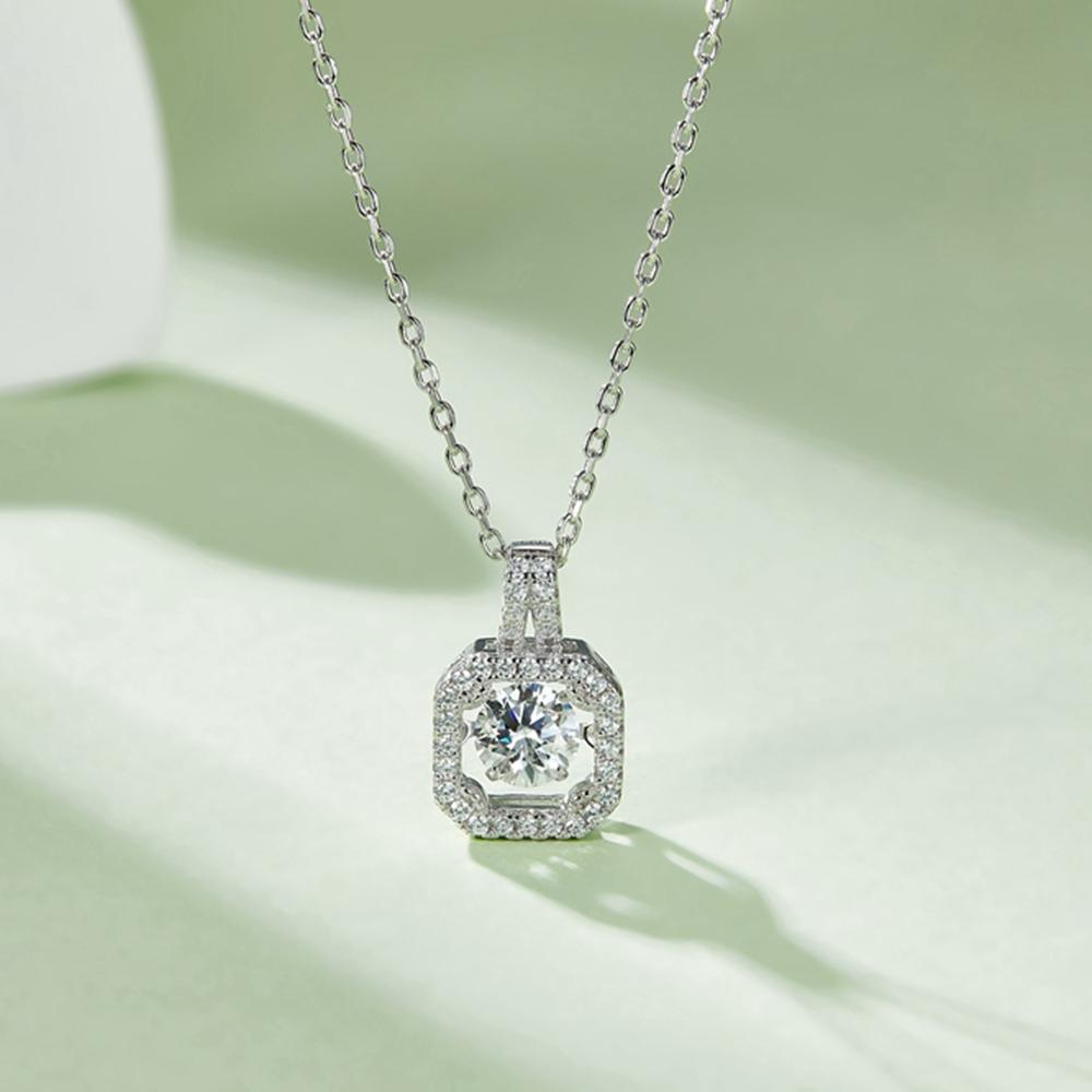 5mm Gra Moissanite Pass Test Diamond 18k White Gold Pendant Necklaces Engagement 925 Sterling Silver Jewelry