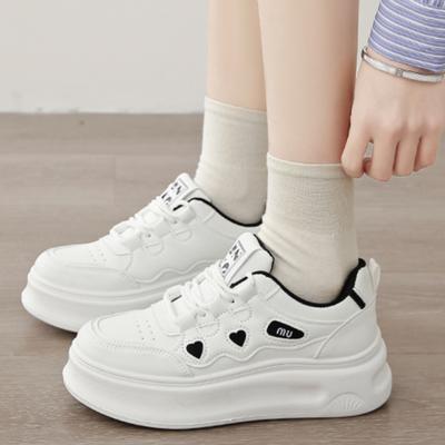 Весна/осень Толстая подошва Удобная женская обувь для ходьбы Модная Новая Круглый носок Дышащая Сексуальная Спортивная Повседневная обувь