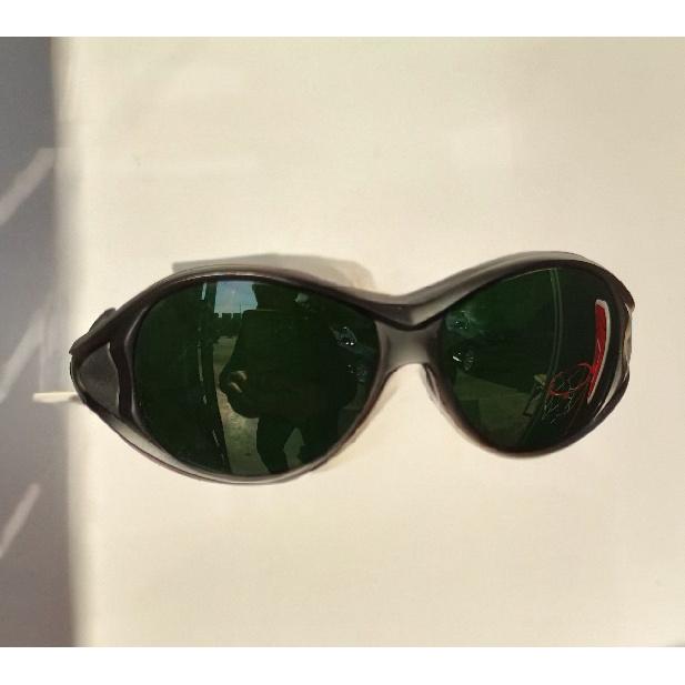 Laser protection for beauty devices, new stylish light-blocking glasses, comfortable to wear, silicone goggles, infrared protection